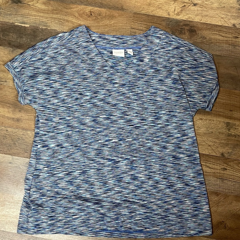 Blue Patterned V-Neck T-Shirt